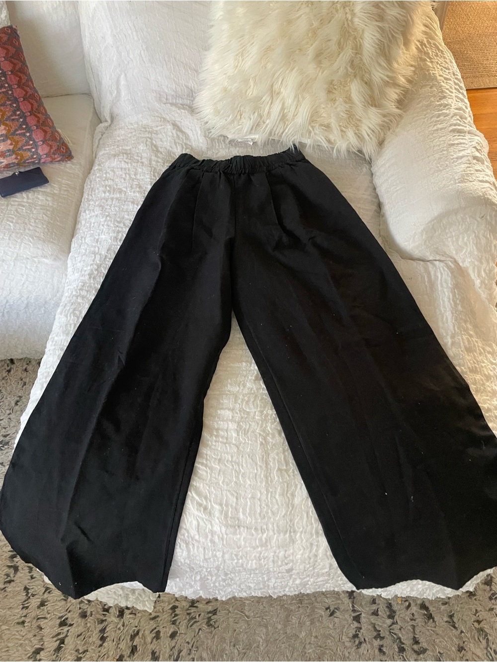 l*space Brand New Black Wide-Leg Women’s Pants with Elastic Waistband